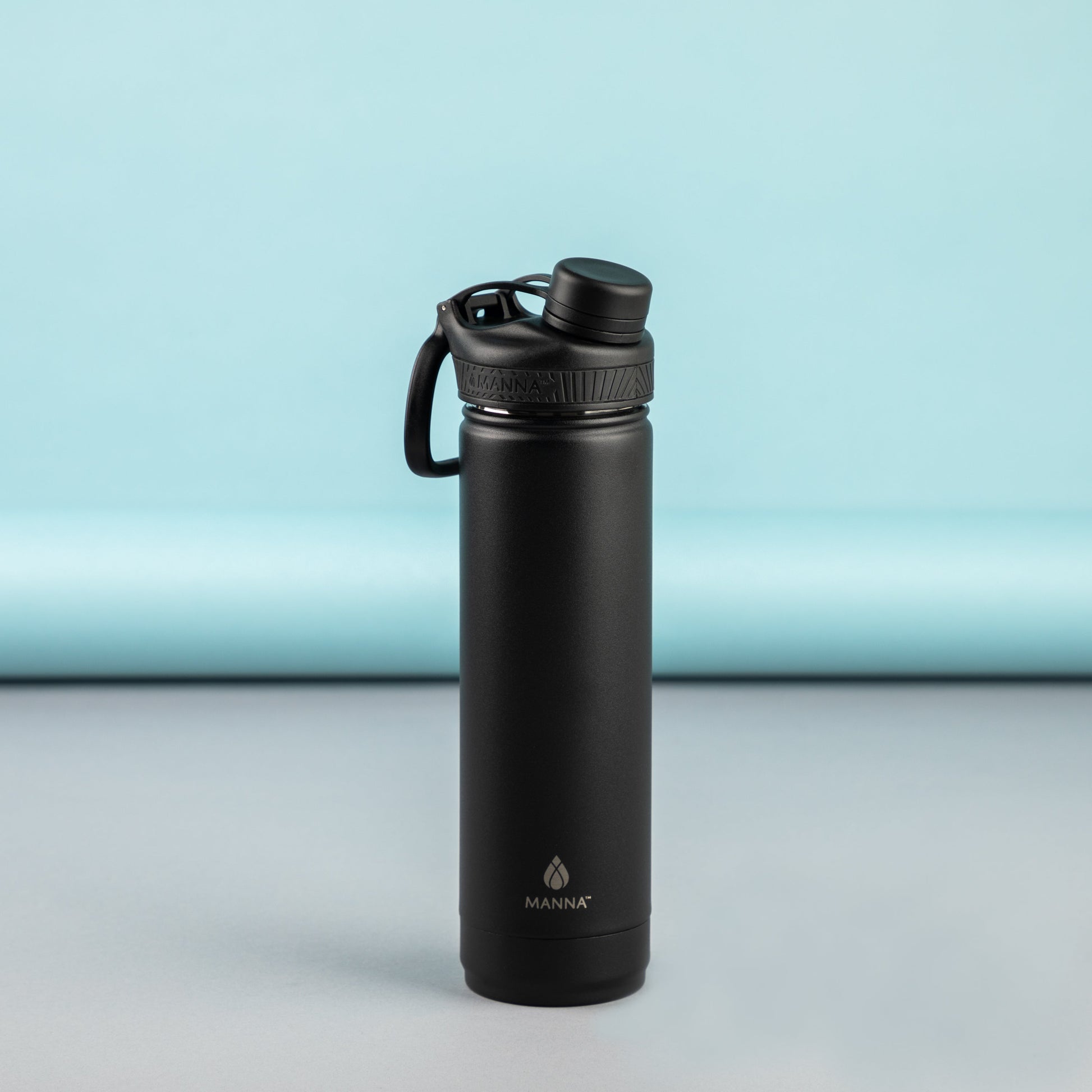 26-oz-saratoga-bottle-c2 MAN_Website_Saratoga_05.jpg
